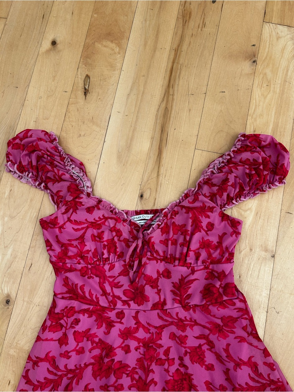 Urban Outfitters Dress Pink & Red Floral Puff-Sleeve